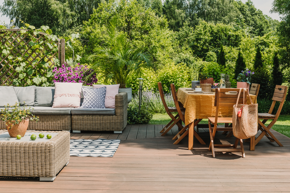 Buscas COMPRAR el MEJOR SUMIDERO SIFONICO para recoger el agua de lluvia de  tu terraza o patio. ¿EL MEJOR DESAGÜE PARA tu PLAT…